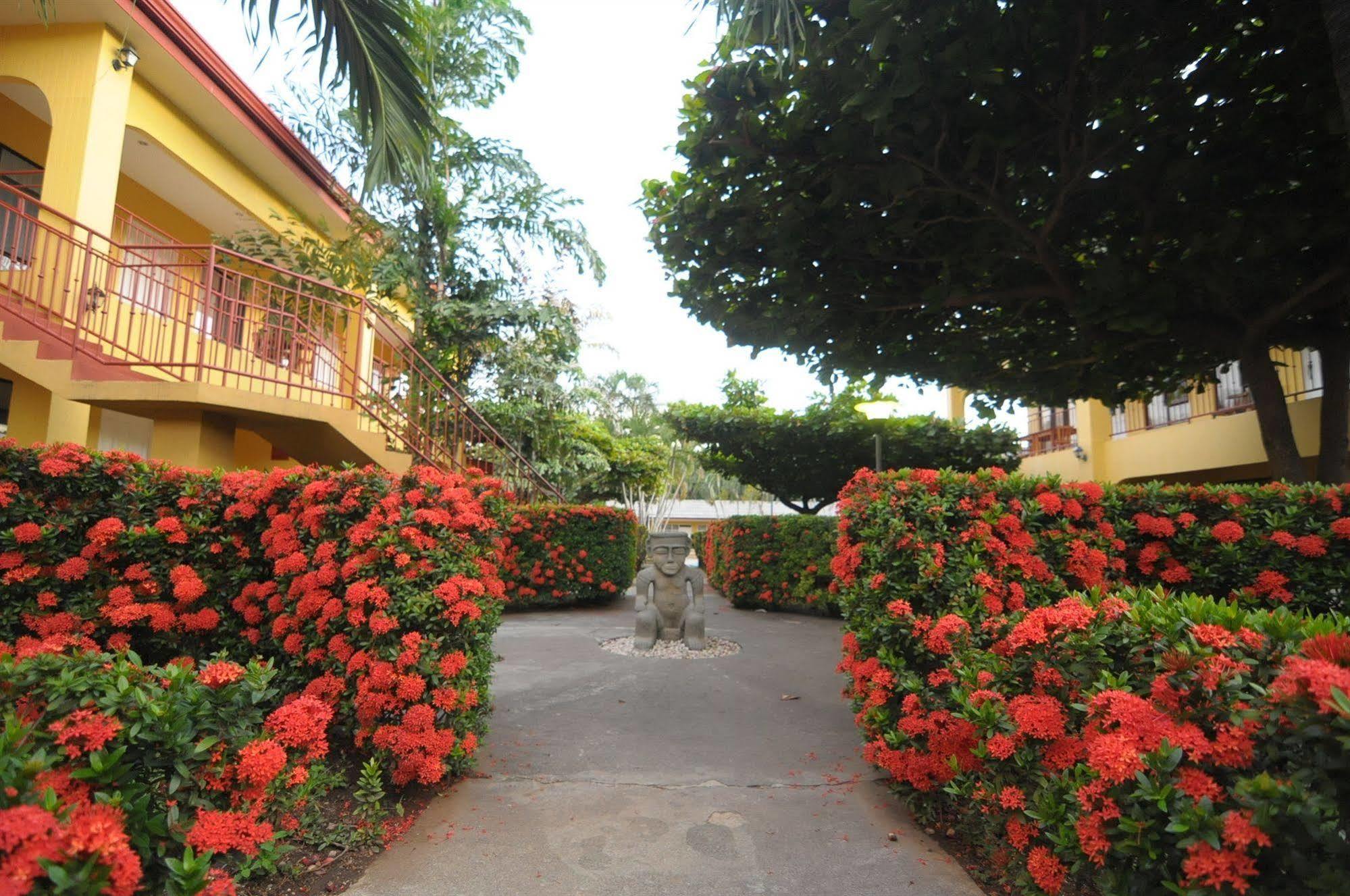 Hotel & Villas Huetares Playa Hermosa  Exterior photo