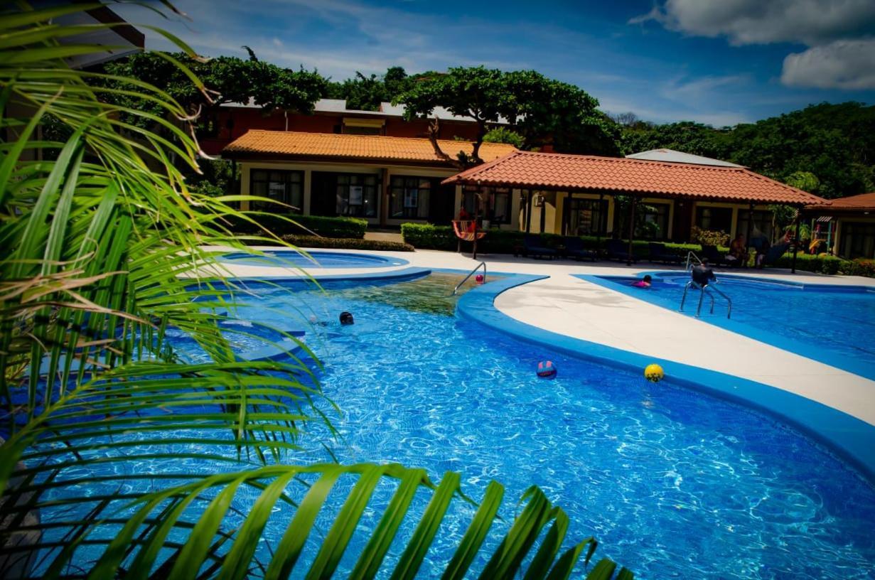 Hotel & Villas Huetares Playa Hermosa  Exterior photo